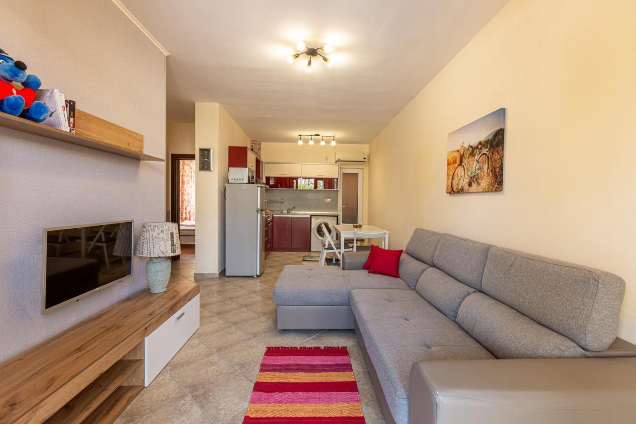 Aparthouse Paradise Bay Apartment Созопол Екстериор снимка