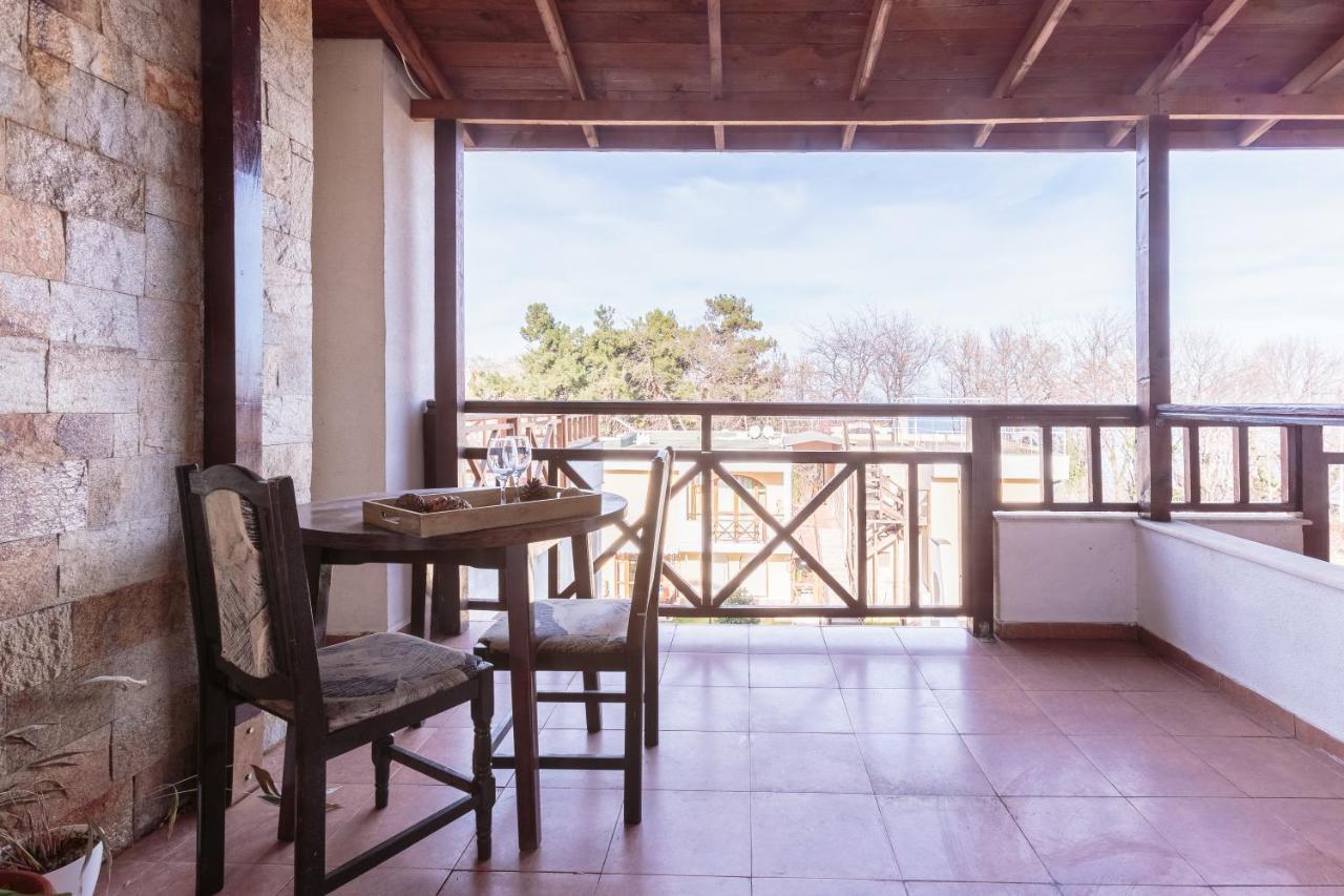 Aparthouse Paradise Bay Apartment Созопол Екстериор снимка