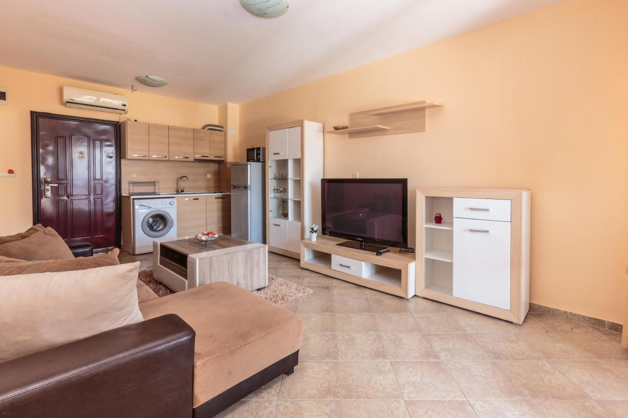 Aparthouse Paradise Bay Apartment Созопол Екстериор снимка