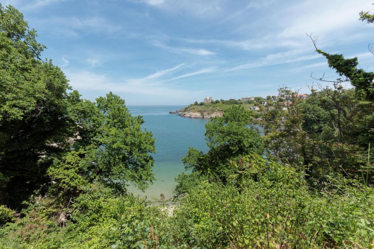 Aparthouse Paradise Bay Apartment Созопол Екстериор снимка